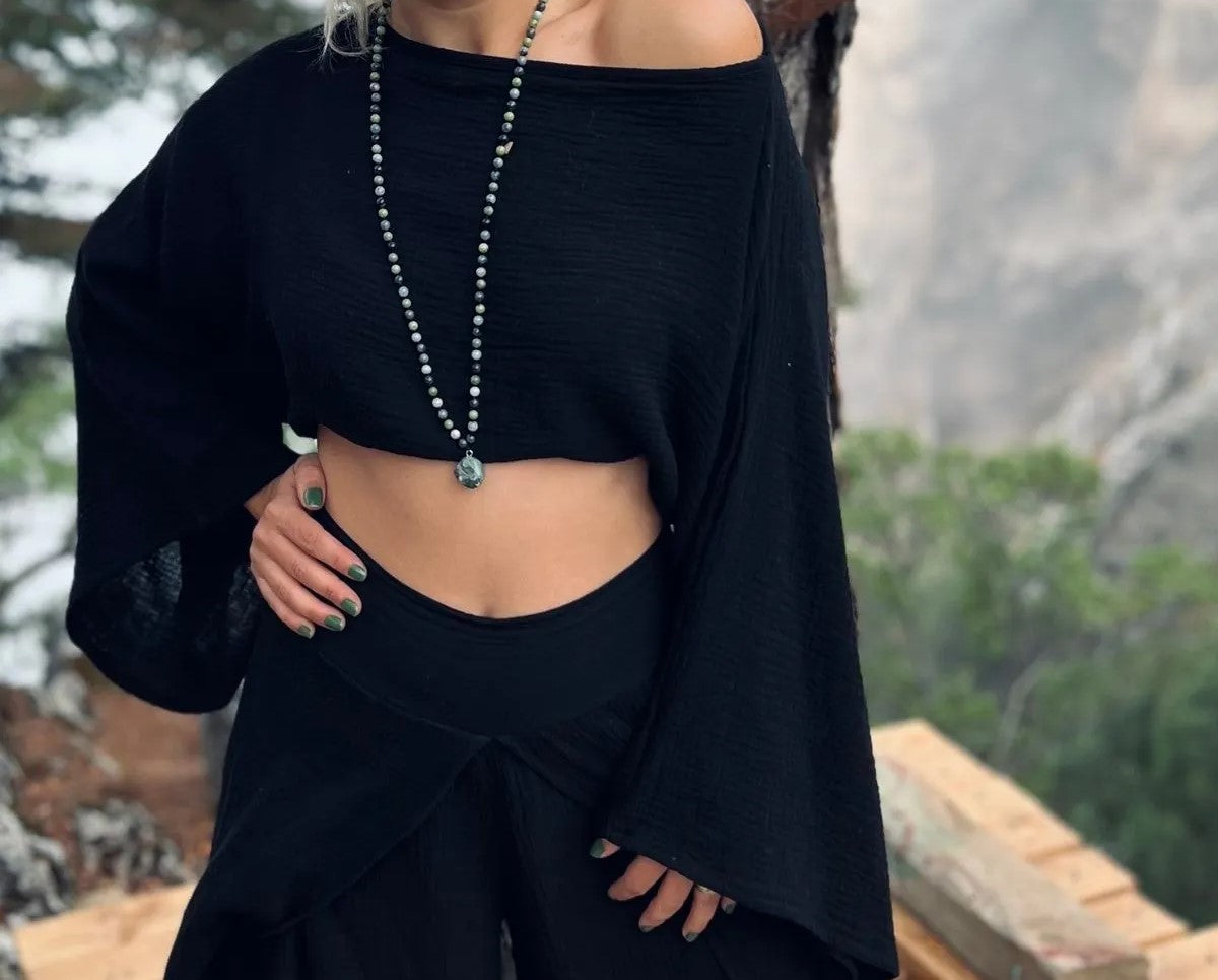 Siyah Müslin bluz